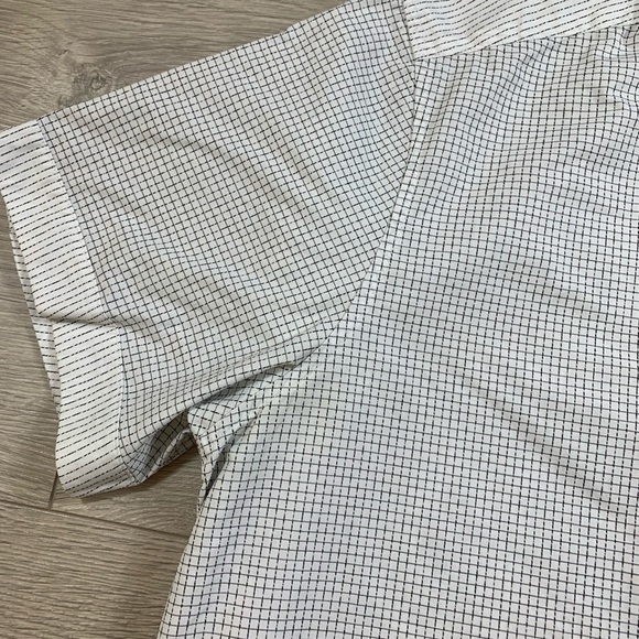 Theory Coppolo Durhem Button Front Short Sleeve Shirt - Picture 7 of 11